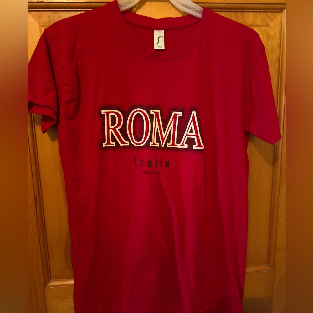Made in Italy, Rome tee shirt, size S. Unisex